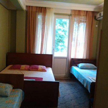 Hotel - Shorena Ureki Ngoại thất bức ảnh