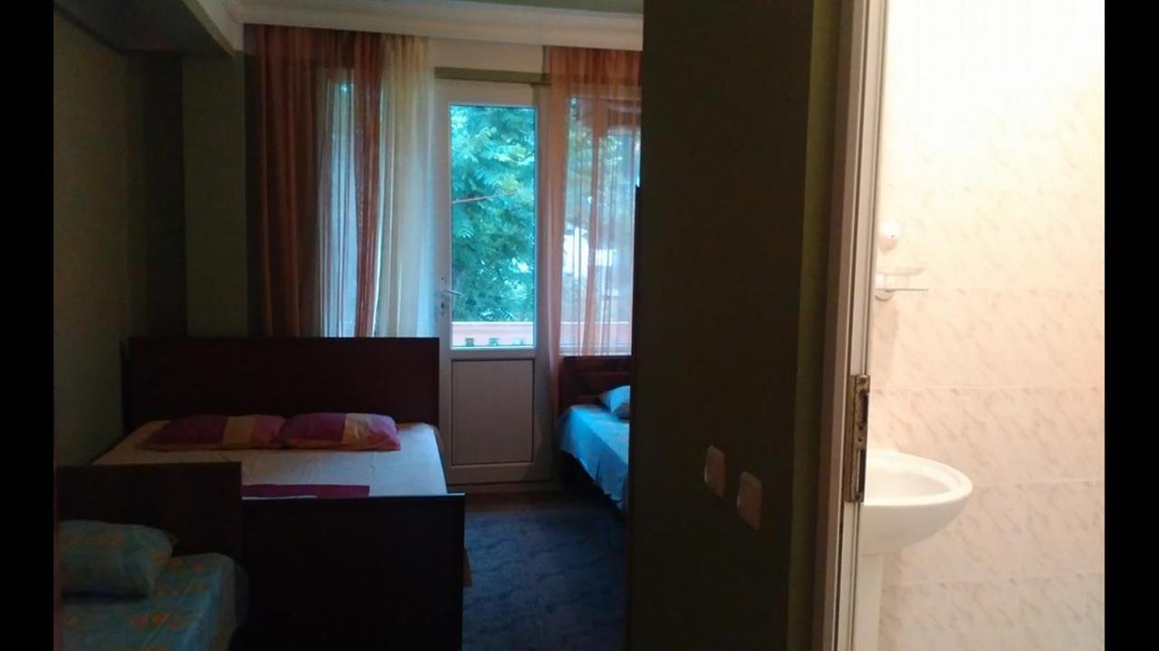 Hotel - Shorena Ureki Ngoại thất bức ảnh