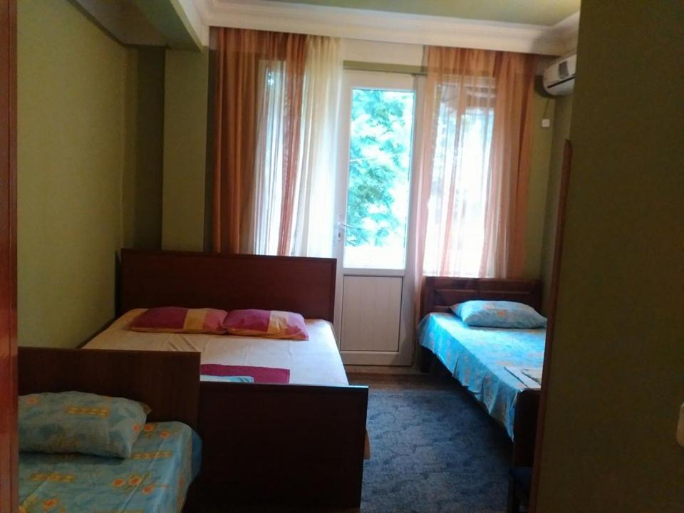 Hotel - Shorena Ureki Ngoại thất bức ảnh